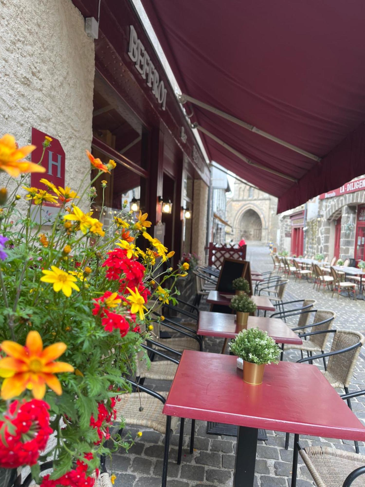 Hotel Restaurant Le Beffroi Салерс Екстериор снимка